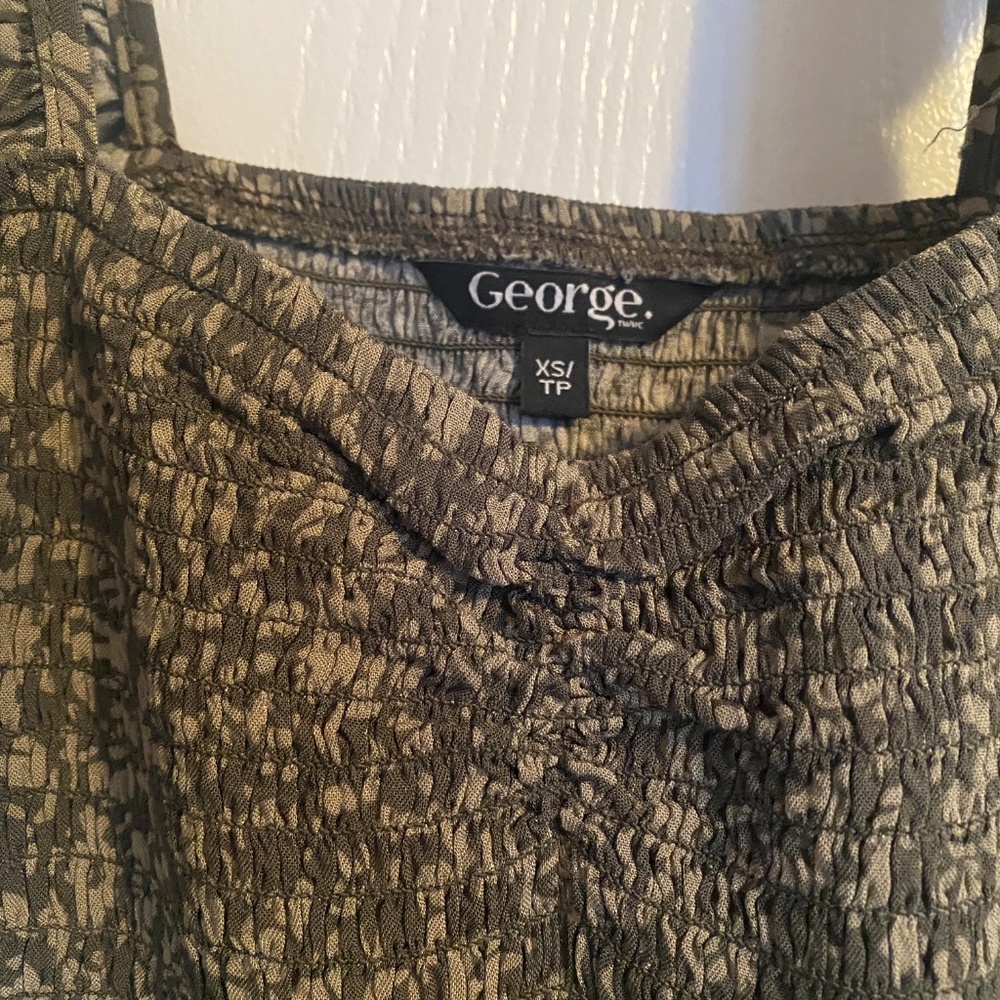 George Floral Ruched Midi Dress - Picture 7 of 10